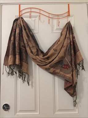 Classic Pashmina Butterfly Paisley Fringe Wrap Scarf in Brown and Tan